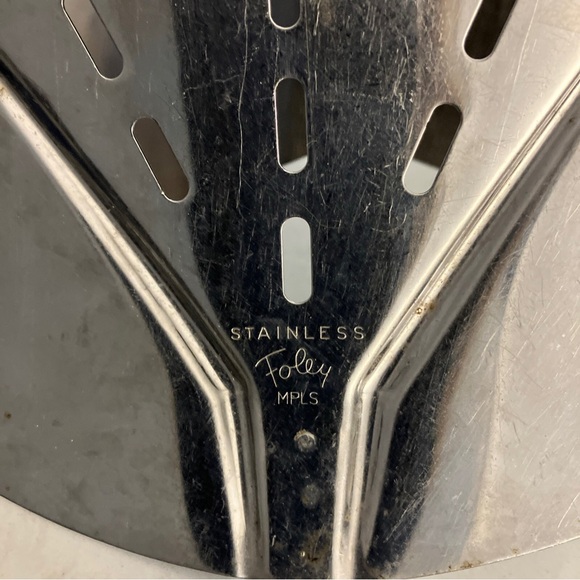 Vintage Foley Stainless Steel Spatula, Curved, Slotted, Wide - Picture 4 of 4